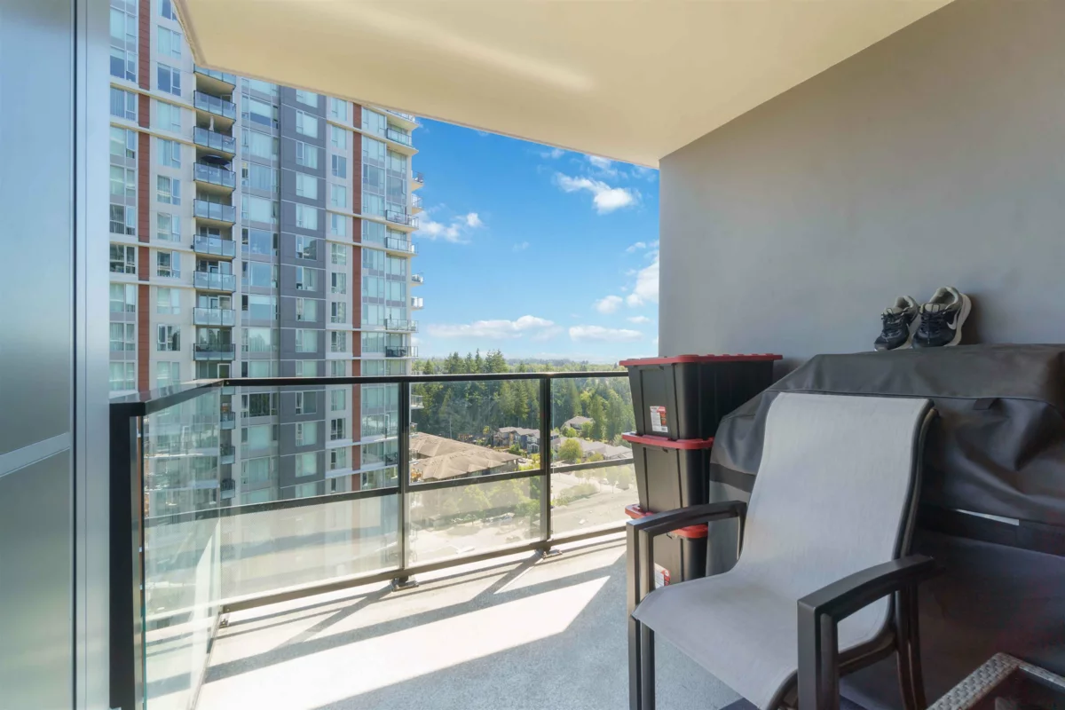 Mudroom Photo of 1502 3096 Windsor Gate, Coquitlam, BC