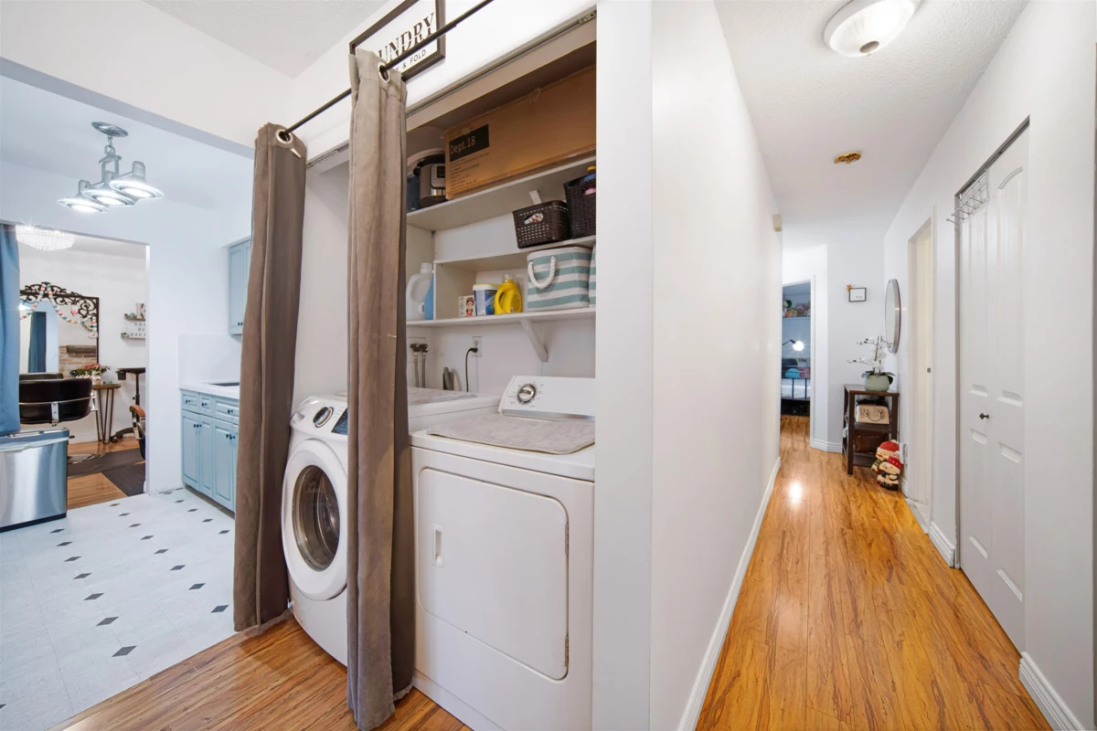 Garden / Landscaping Photo of 2306 10620 150 Street, Surrey, BC