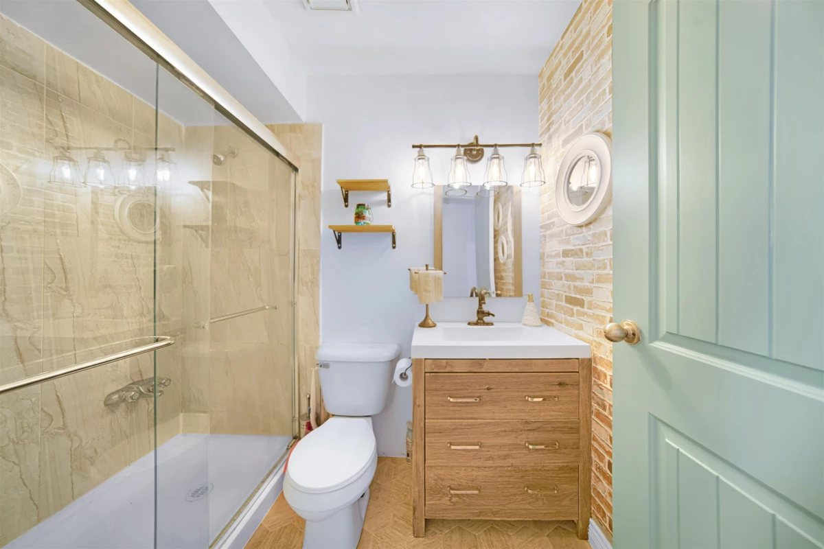 Hallway Photo of 2306 10620 150 Street, Surrey, BC