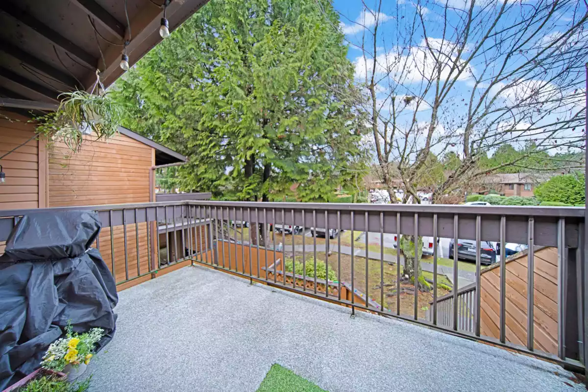 Hot Tub / Spa Photo of 2306 10620 150 Street, Surrey, BC