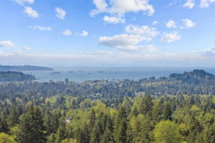 3782 Lonsdale Avenue, North Vancouver, BC