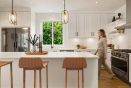 338 W 24th Street, North Vancouver, BC