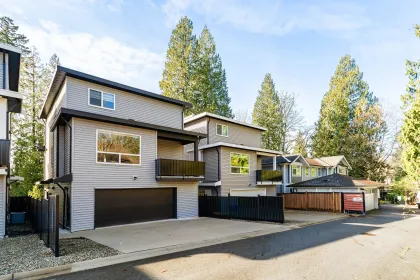 Outdoor Kitchen Photo of 3409 Victoria Drive, Coquitlam, BC