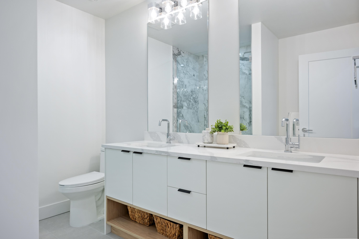 Basement Recreation Room Photo of 3 5993 143 Street, Surrey, BC