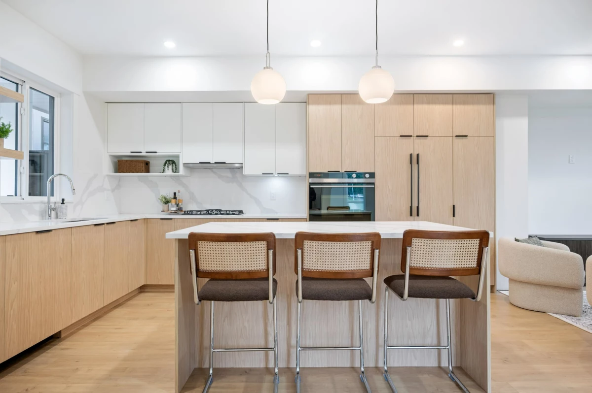 Breakfast Nook Photo of 3 5993 143 Street, Surrey, BC