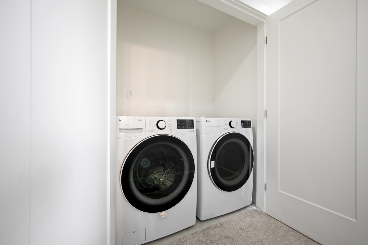 Garden / Landscaping Photo of 3 5993 143 Street, Surrey, BC