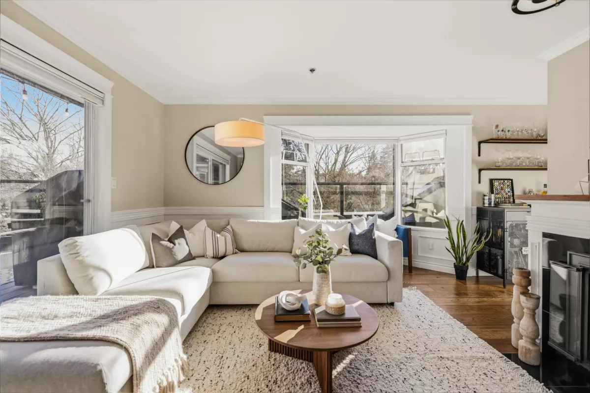 Exterior Rear Photo of 401 1925 W 2nd Avenue, Vancouver, BC