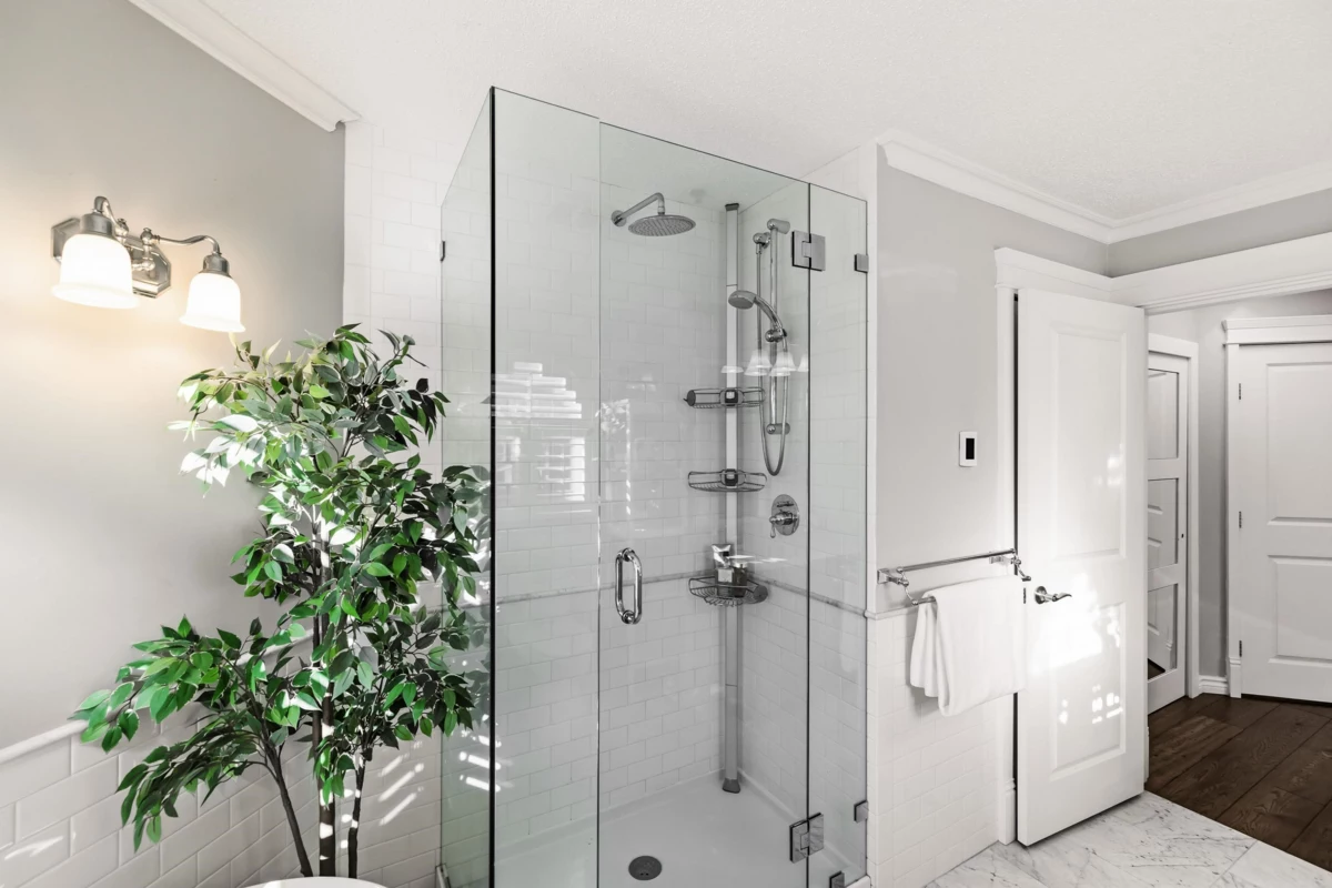 Laundry Room Photo of 401 1925 W 2nd Avenue, Vancouver, BC