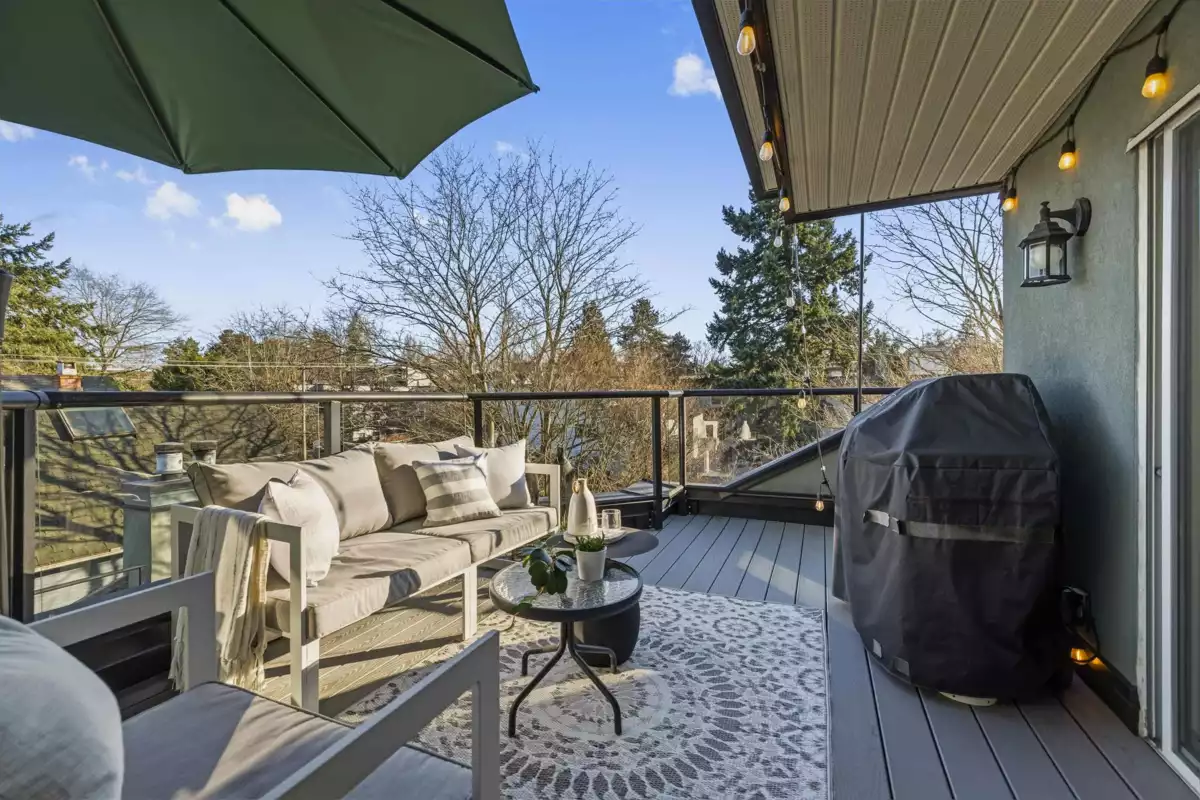Outdoor Kitchen Photo of 401 1925 W 2nd Avenue, Vancouver, BC