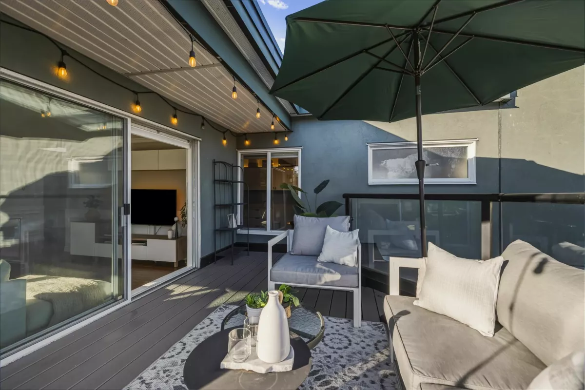 Street View Photo of 401 1925 W 2nd Avenue, Vancouver, BC