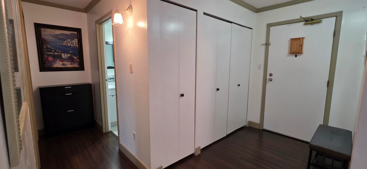 Loft / Bonus Room Photo of 202 7473 140 Street, Surrey, BC