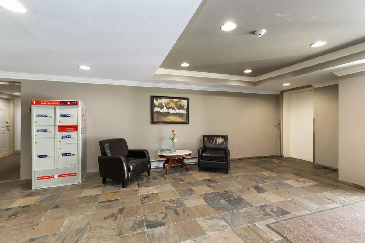 Garage Interior Photo of 224 33175 Old Yale Road, Abbotsford, BC