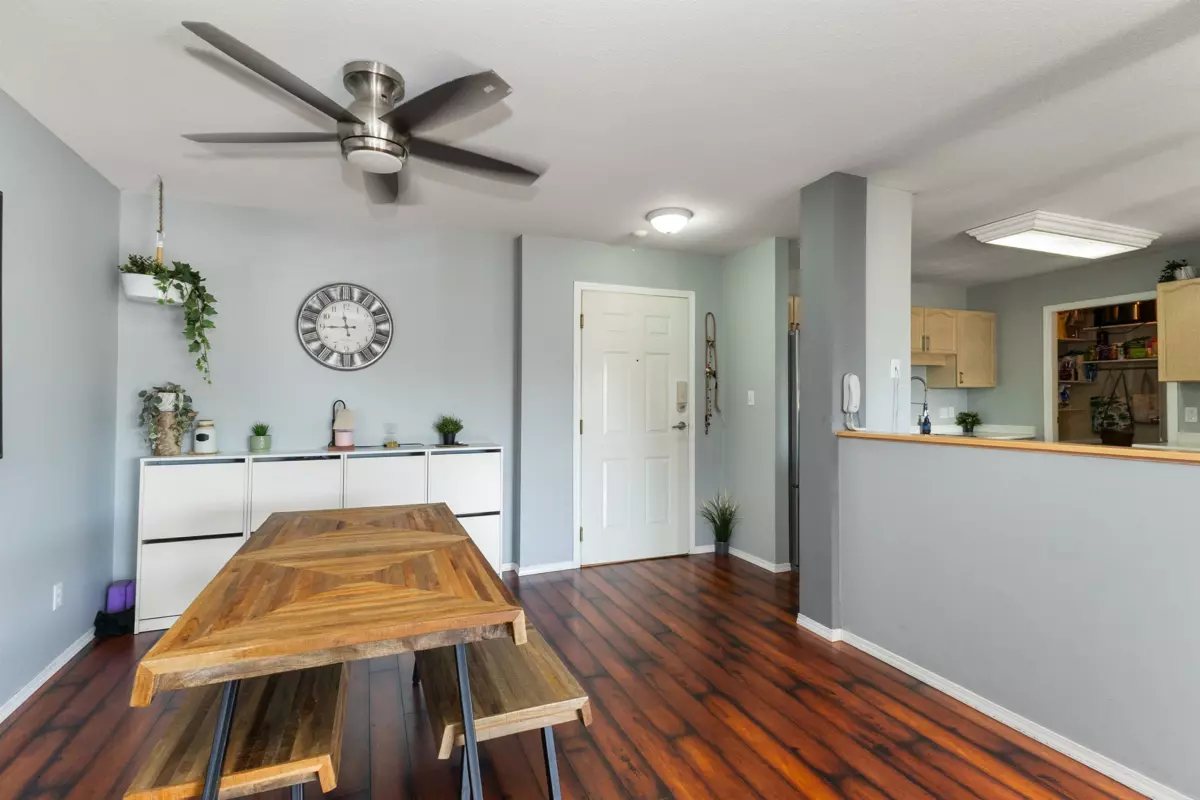 Living Room Photo of 224 33175 Old Yale Road, Abbotsford, BC