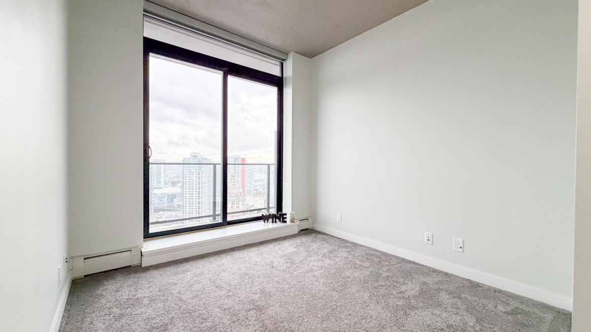 Walk-In Closet Photo of PH4 108 Cordova Street, Vancouver, BC