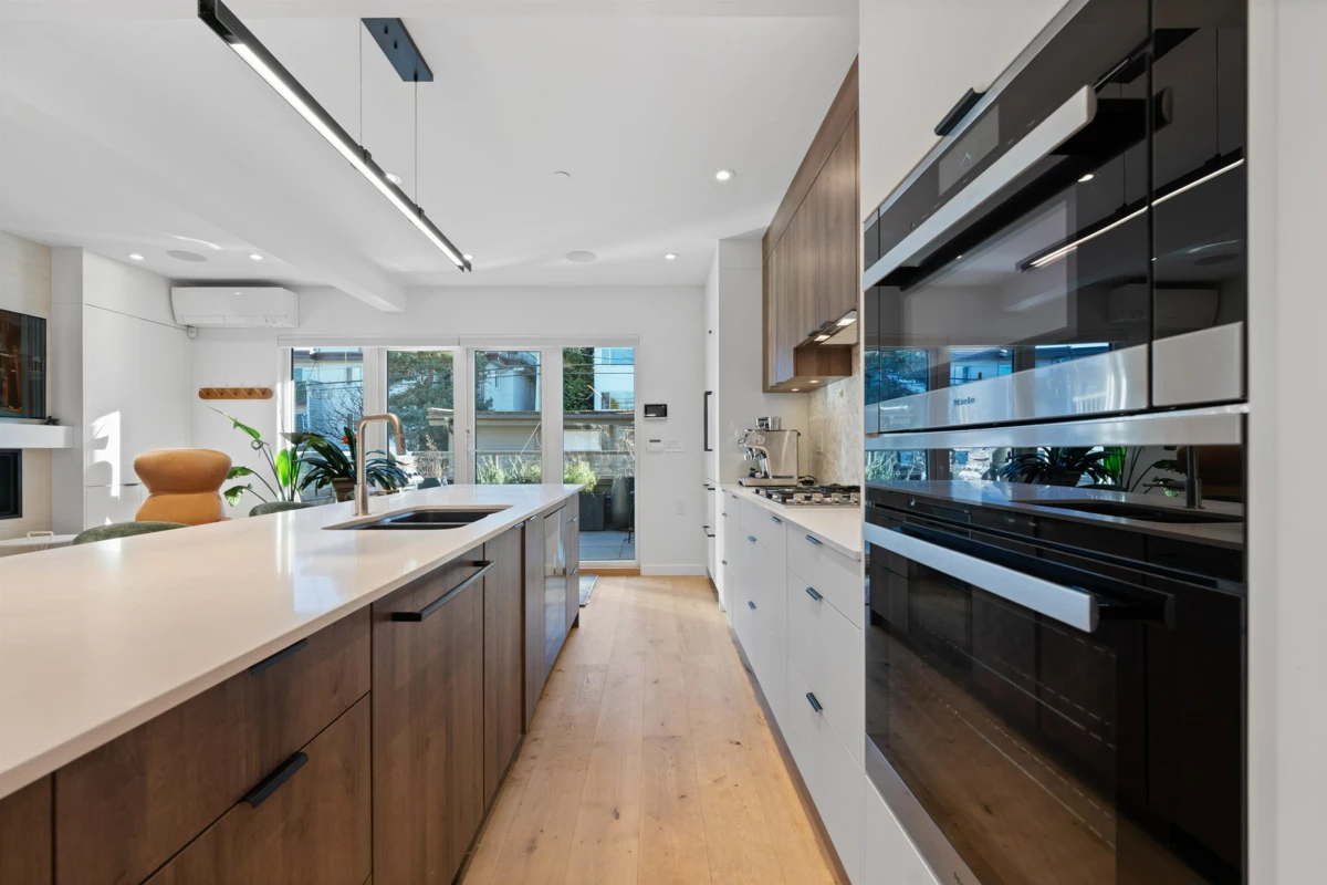 Bedroom 2 Photo of 2142 W 1st Avenue, Vancouver, BC