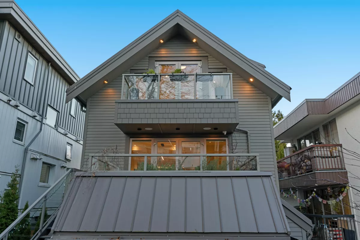 Outdoor Kitchen Photo of 2142 W 1st Avenue, Vancouver, BC