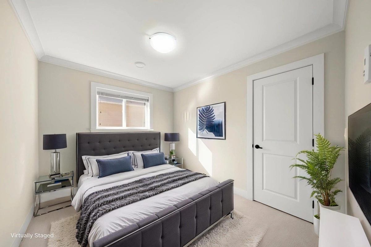 Guest Bathroom Photo of 7028 Broadway, Burnaby, BC