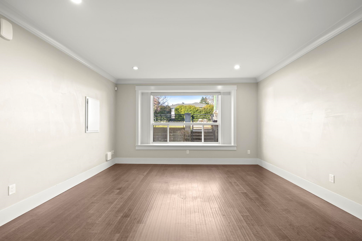 Outdoor Deck Photo of 7028 Broadway, Burnaby, BC