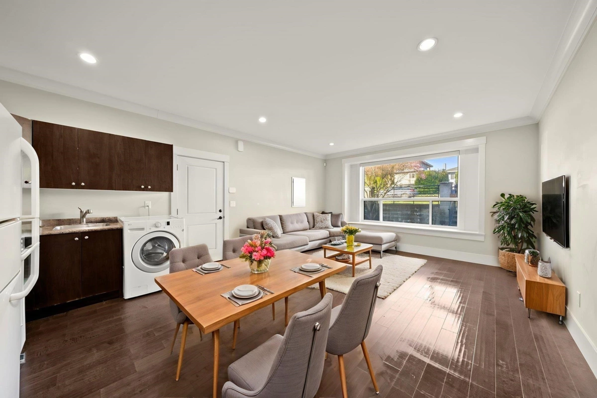 Outdoor Patio Photo of 7028 Broadway, Burnaby, BC