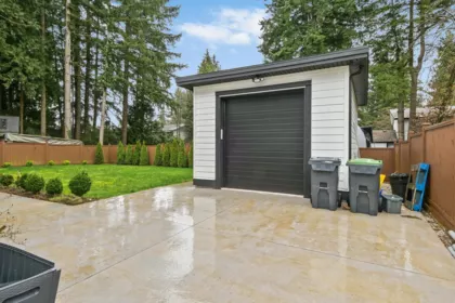 Garden / Landscaping Photo of 4113 207 Street, Langley, BC