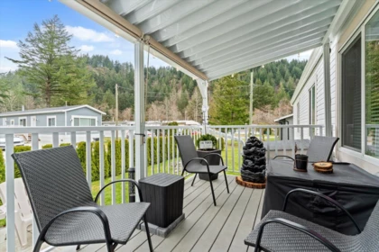 Backyard Photo of 58 65367 Kawkawa Lake Road, Hope, BC