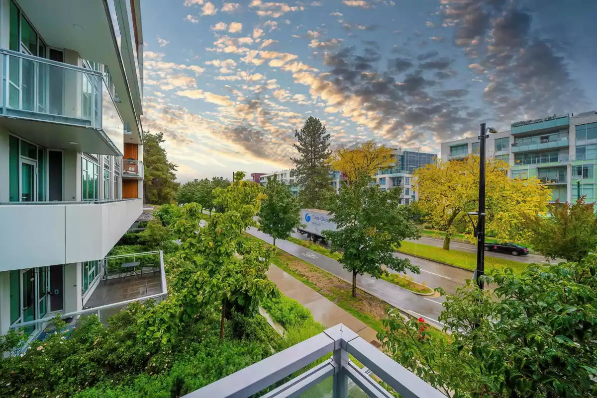 Laundry Room Photo of 205 4932 Cambie Street, Vancouver, BC