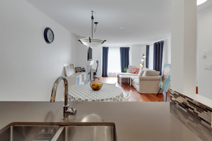 Kitchen Photo of 206 1650 Grant Avenue, Port Coquitlam, BC
