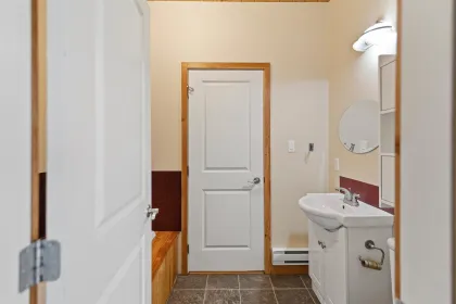 Basement Recreation Room Photo of 7103 Sechelt Inlet Road, Sechelt, BC
