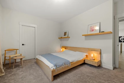 Hot Tub / Spa Photo of 1571 136 Street, Surrey, BC