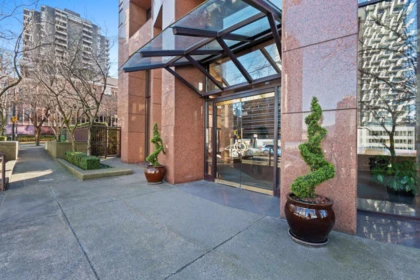 Outdoor Kitchen Photo of 10A 1500 Alberni Street, Vancouver, BC