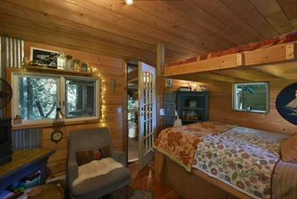 Outdoor Deck Photo of 586 Bals Lane, Gibsons, BC