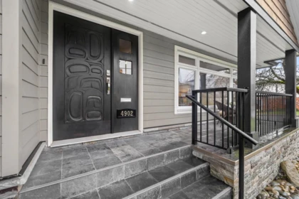 4902 Venables Street, Burnaby, BC, Burnaby — Single Family Residence for sale