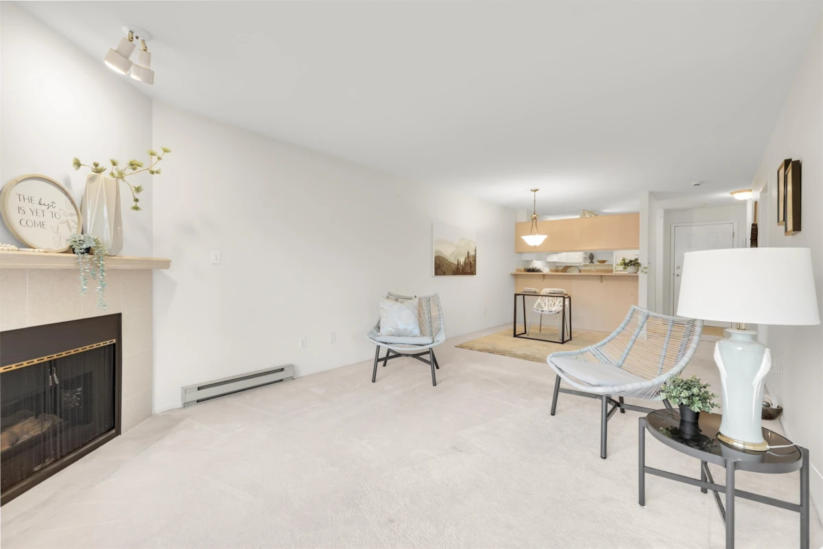 Dining Area Photo of 209 7465 Sandborne Avenue, Burnaby, BC