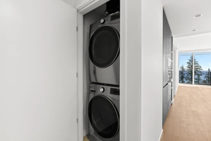 Laundry Room Photo of 802 3963 Uplands Way, West Vancouver, BC