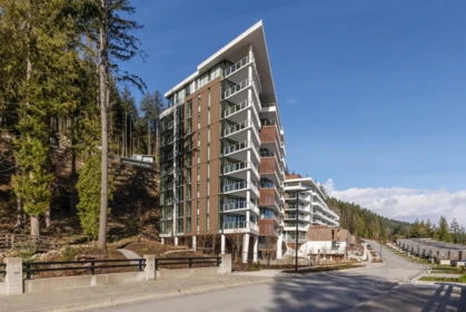 Swimming Pool Photo of 802 3963 Uplands Way, West Vancouver, BC