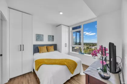 Powder Room Photo of 2202 13428 105 Avenue, Surrey, BC