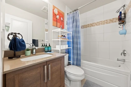 Hallway Photo of 312 15850 26 Avenue, Surrey, BC