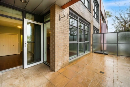 208 2250 Commercial Drive, Vancouver, BC, Vancouver — Apartment/Condo for sale