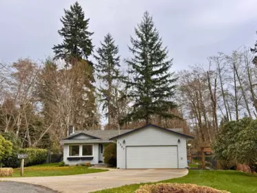1567 Ocean View Place, Gibsons, BC, Gibsons — Single Family Residence for sale