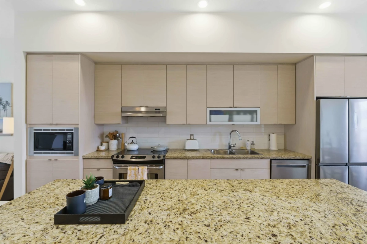 Dining Area Photo of 36 2955 156 Street, Surrey, BC