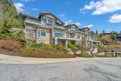 Playground / Recreational Area Near 102 2575 Garden Court, West Vancouver, BC