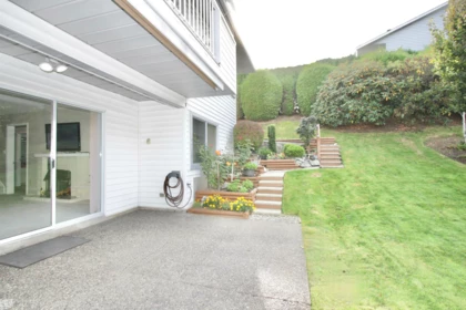 Front Yard Photo of 7 3055 Trafalgar Street, Abbotsford, BC