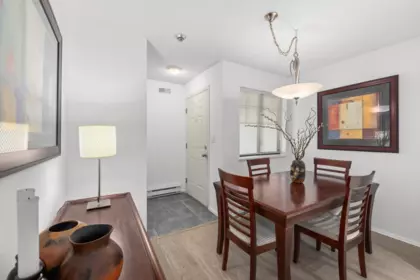 404 102 Begin Street, Coquitlam, BC, Coquitlam — Apartment/Condo for sale