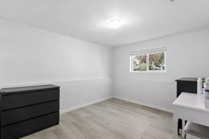 Walk-In Closet Photo of 3708 Dumfries Street, Vancouver, BC