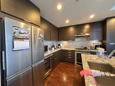 3201 2077 Rosser Avenue, Burnaby, BC, Burnaby — Apartment/Condo for sale
