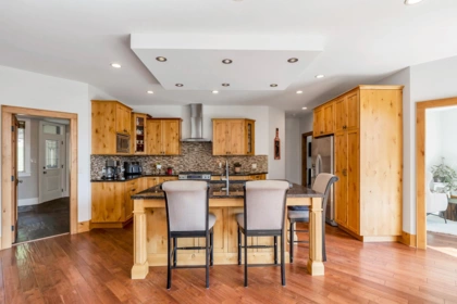 Kitchen Island Photo of 12480 Cathy Crescent, Mission, BC