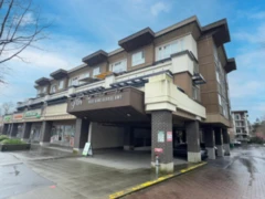 215 9655 King George Boulevard, Surrey, BC