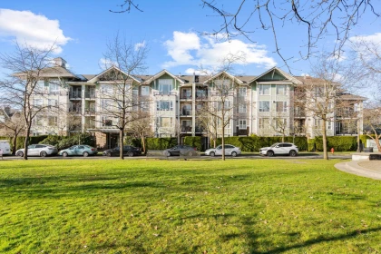 Outdoor Deck Photo of 417 7089 Mont Royal Square, Vancouver, BC