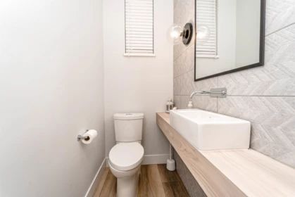 Guest Bathroom Photo of 108 30530 Cardinal Avenue, Abbotsford, BC