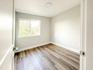 Mudroom Photo of A 21425 121 Avenue, Maple Ridge, BC